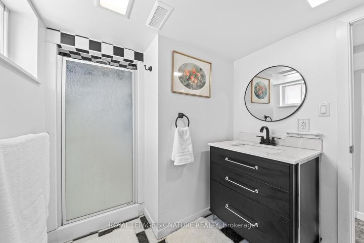 Photo 18 at 8 Wolcott Avenue, Oakridge, Toronto