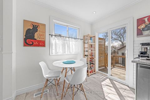 Photo 6 at 8 Wolcott Avenue, Oakridge, Toronto