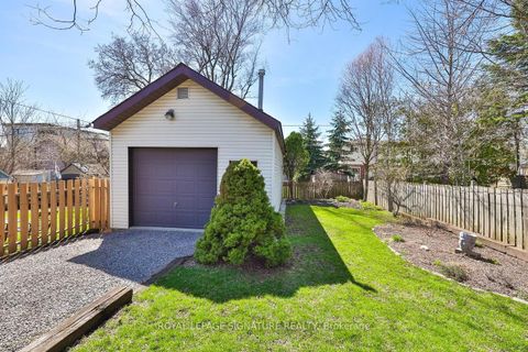 Photo 25 at 8 Wolcott Avenue, Oakridge, Toronto