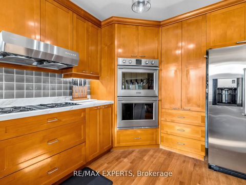 Photo 15 at 203 Thomson Creek Boulevard, Islington Woods, Vaughan