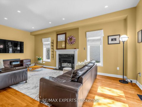 Photo 17 at 203 Thomson Creek Boulevard, Islington Woods, Vaughan