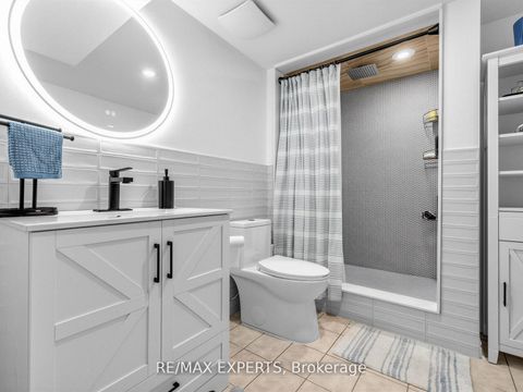 Photo 30 at 203 Thomson Creek Boulevard, Islington Woods, Vaughan