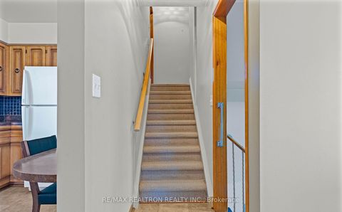 Photo 16 at 143 Peel Street, Wellington, Barrie