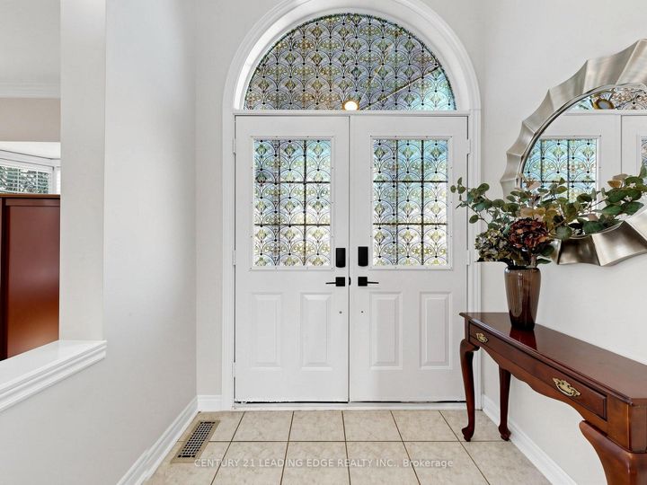 Photo 3 at 19 Fountain Court, Rouge Woods, Richmond Hill