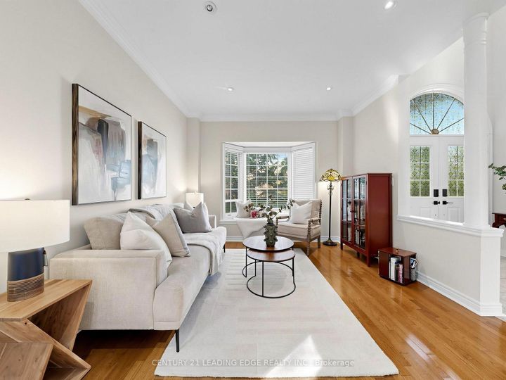 Photo 4 at 19 Fountain Court, Rouge Woods, Richmond Hill