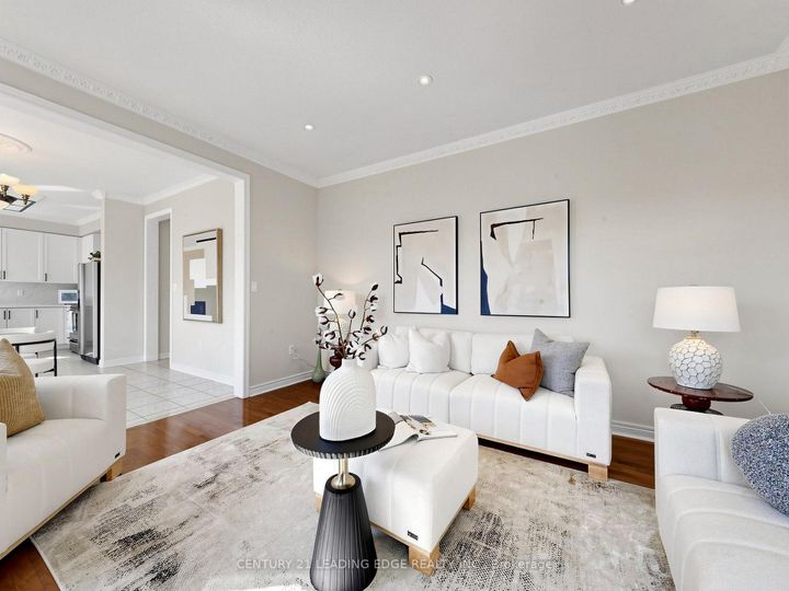 Photo 14 at 19 Fountain Court, Rouge Woods, Richmond Hill