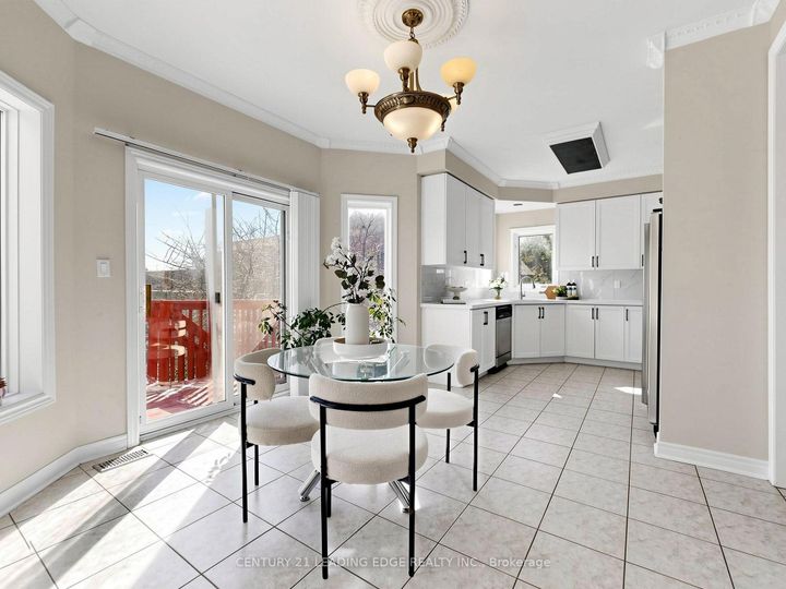 Photo 16 at 19 Fountain Court, Rouge Woods, Richmond Hill