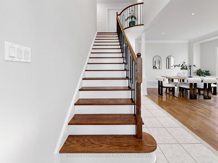 Photo 22 at 19 Fountain Court, Rouge Woods, Richmond Hill