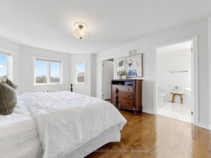 Photo 26 at 19 Fountain Court, Rouge Woods, Richmond Hill