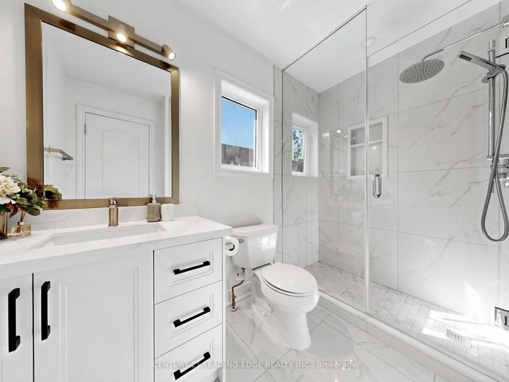 Photo 37 at 19 Fountain Court, Rouge Woods, Richmond Hill