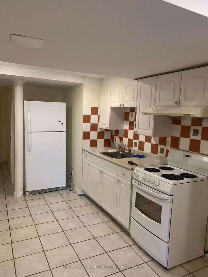 Photo 39 at 19 Fountain Court, Rouge Woods, Richmond Hill