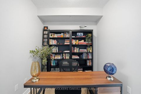 Photo 6 at 528 - 7608 Yonge Street, Yorkhill, Vaughan