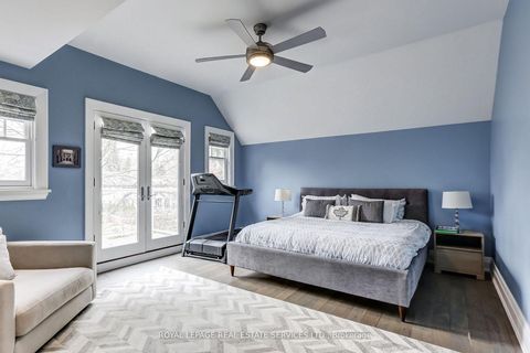 Photo 12 at 34 Lambeth Road, Humber Valley, Toronto