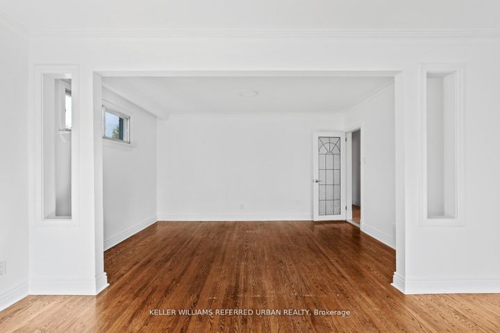 Photo 8 at 202 Park Home Avenue, Willowdale West, Toronto