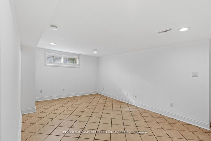 Photo 24 at 202 Park Home Avenue, Willowdale West, Toronto