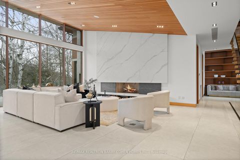 Photo 2 at 58 Timberlane Drive, Westgate, Toronto