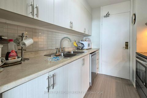 Photo 7 at 2605 - 135 Antibes Drive, Branson, Toronto