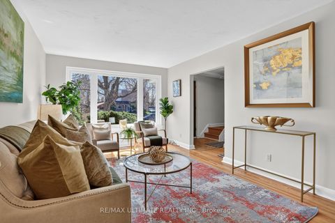 Photo 8 at 128 Woodfern Drive, Ionview, Toronto