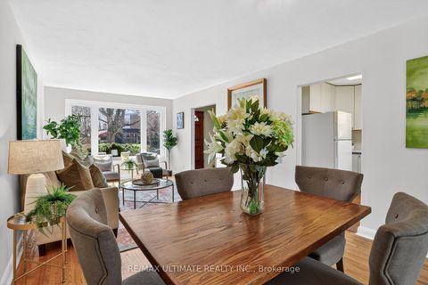 Photo 11 at 128 Woodfern Drive, Ionview, Toronto