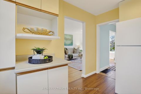 Photo 16 at 128 Woodfern Drive, Ionview, Toronto