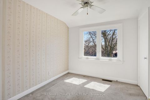 Photo 22 at 128 Woodfern Drive, Ionview, Toronto