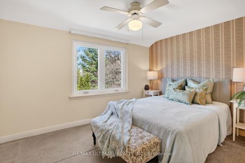Photo 25 at 128 Woodfern Drive, Ionview, Toronto