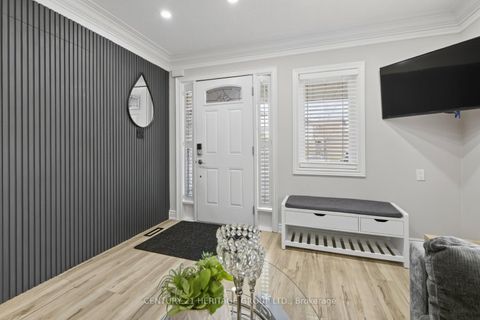 Photo 2 at 137 Cunningham Drive, Ardagh, Barrie