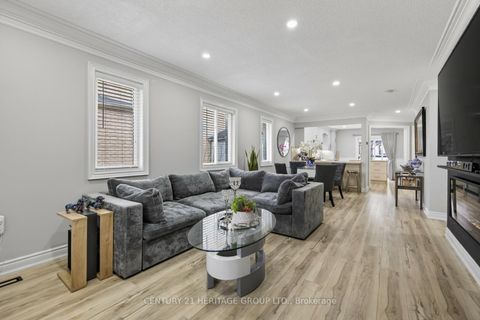 Photo 4 at 137 Cunningham Drive, Ardagh, Barrie