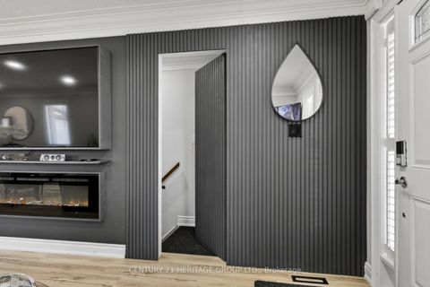 Photo 5 at 137 Cunningham Drive, Ardagh, Barrie