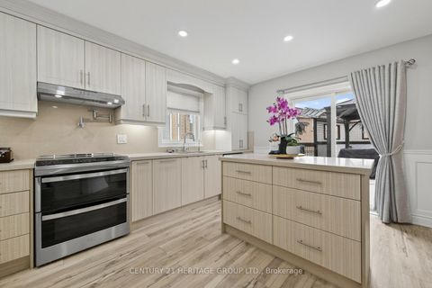 Photo 9 at 137 Cunningham Drive, Ardagh, Barrie