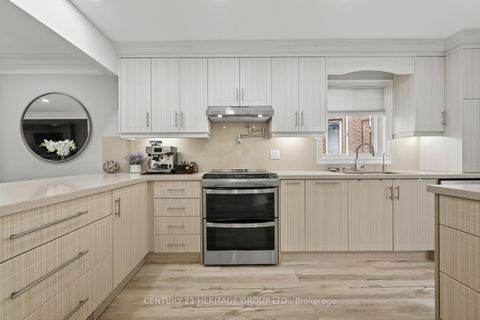 Photo 10 at 137 Cunningham Drive, Ardagh, Barrie