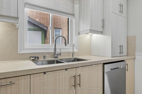 Photo 11 at 137 Cunningham Drive, Ardagh, Barrie