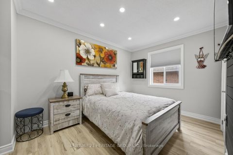 Photo 19 at 137 Cunningham Drive, Ardagh, Barrie