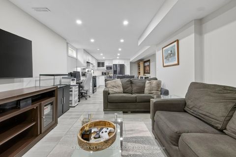 Photo 28 at 137 Cunningham Drive, Ardagh, Barrie