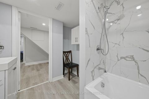 Photo 32 at 137 Cunningham Drive, Ardagh, Barrie