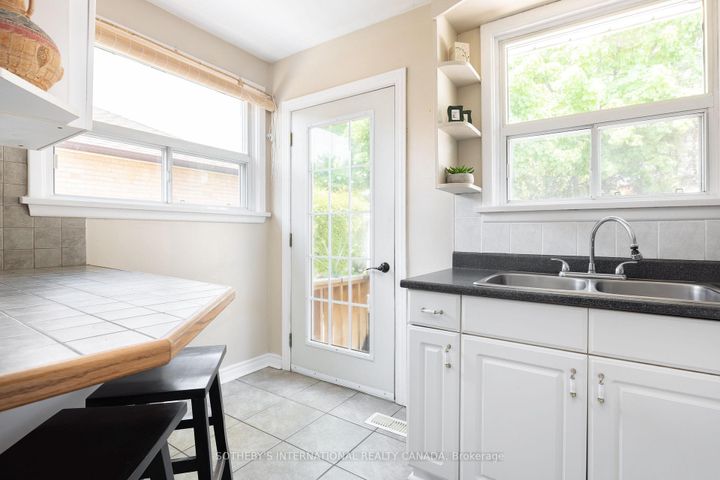 Photo 11 at 45 Churchill Crescent, Georgetown, Halton Hills