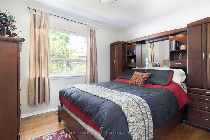 Photo 14 at 45 Churchill Crescent, Georgetown, Halton Hills