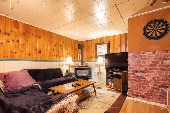 Photo 19 at 45 Churchill Crescent, Georgetown, Halton Hills