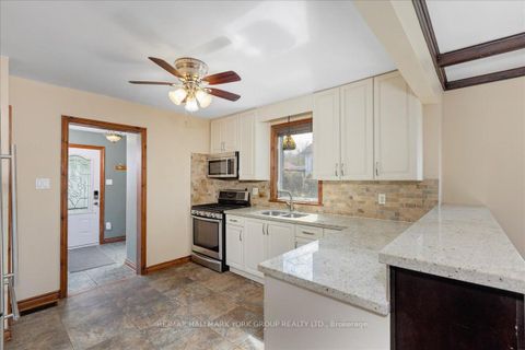 Photo 18 at 181 Lake Drive N, Historic Lakeshore Communities, Georgina