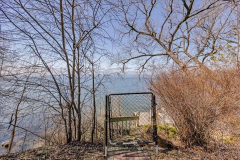 Photo 41 at 181 Lake Drive N, Historic Lakeshore Communities, Georgina