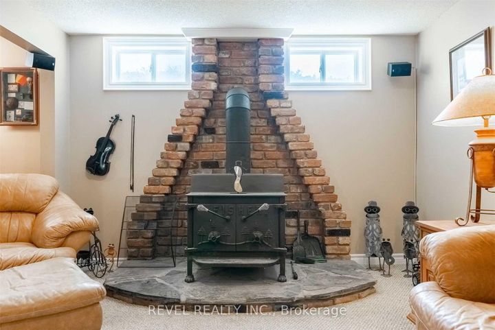 Photo 21 at 469 Maine Street, Kedron, Oshawa