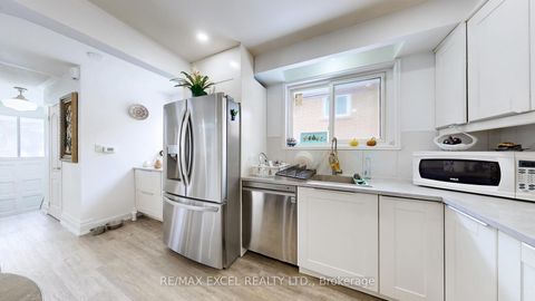 Photo 15 at 19 Clancy Drive, Don Valley Village, Toronto