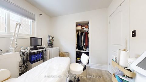 Photo 22 at 19 Clancy Drive, Don Valley Village, Toronto