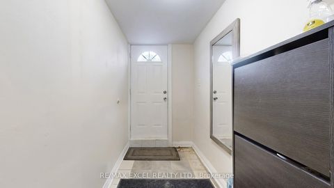 Photo 39 at 19 Clancy Drive, Don Valley Village, Toronto