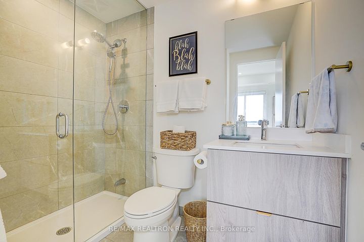 Photo 29 at 711 - 5 Steckley House Lane, Rural Richmond Hill, Richmond Hill