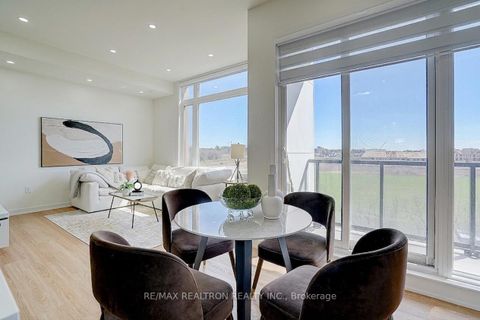 Photo 12 at 711 - 5 Steckley House Lane, Rural Richmond Hill, Richmond Hill