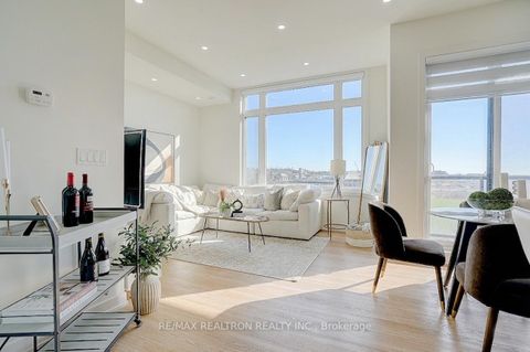 Photo 16 at 711 - 5 Steckley House Lane, Rural Richmond Hill, Richmond Hill