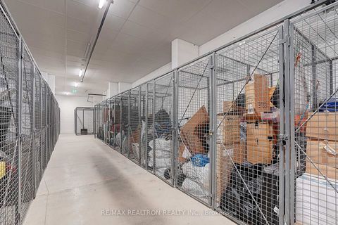 Photo 43 at 711 - 5 Steckley House Lane, Rural Richmond Hill, Richmond Hill