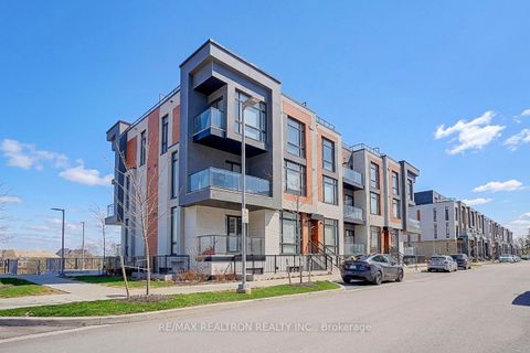 Photo 47 at 711 - 5 Steckley House Lane, Rural Richmond Hill, Richmond Hill