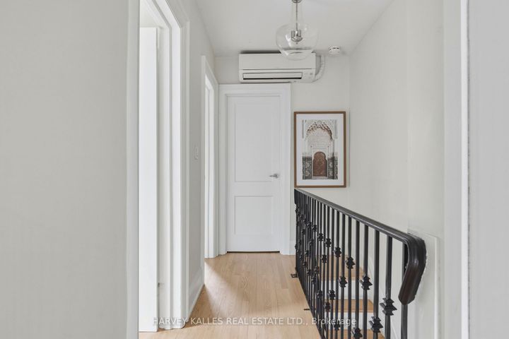 Photo 29 at 683 Hillsdale Avenue E, Mount Pleasant East, Toronto